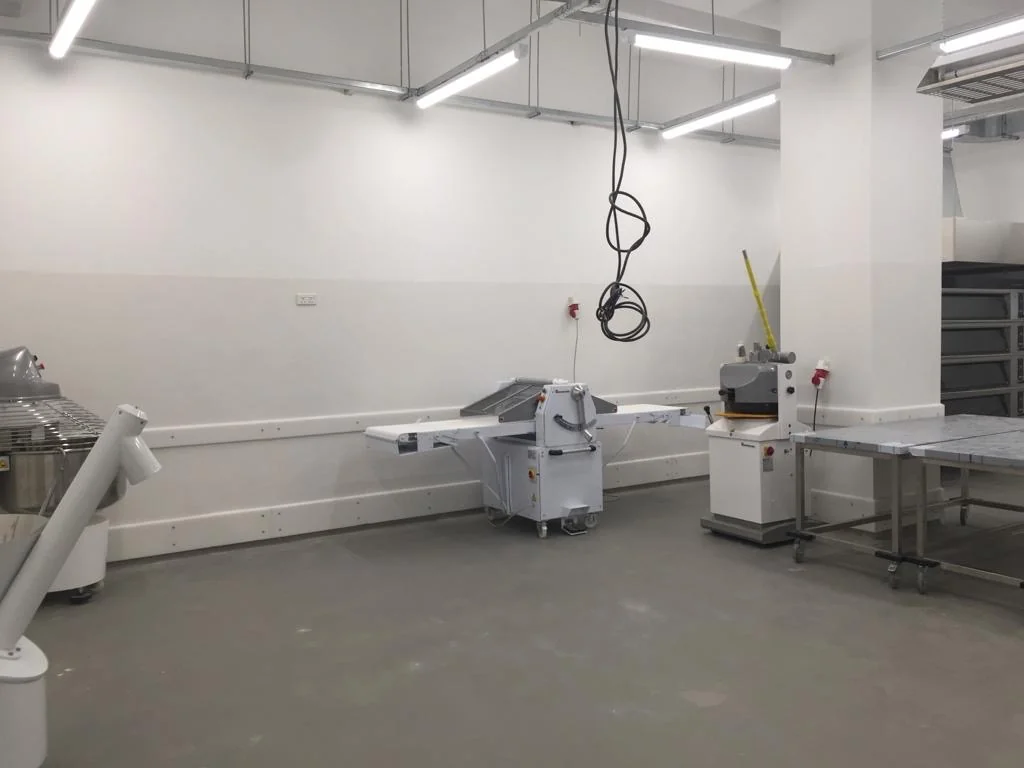 LSG SKY CHEFS INDUSTRIAL KITCHEN / CATERING FACILITY — photo 6