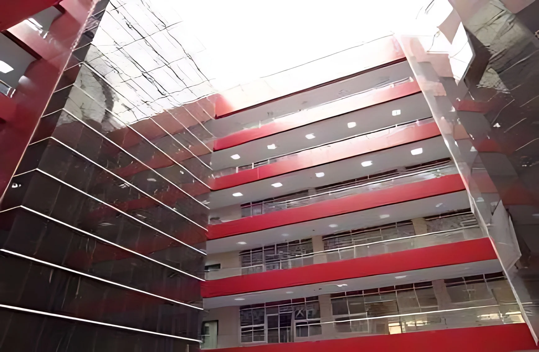 PINNACLE PLAZA (FORMERLY AGIP HQ) — photo 4